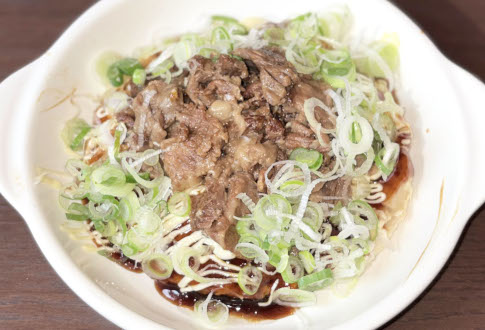 Beef tendon okonomiyaki