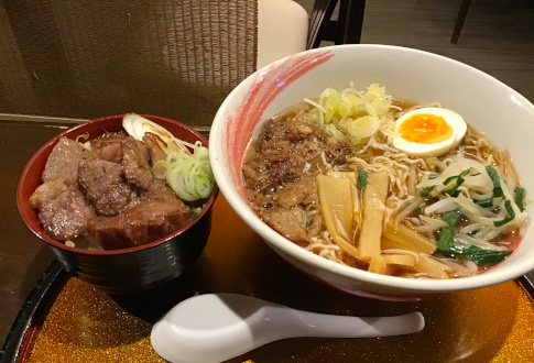 Gristle noodles and grilled HIDA beef KALBI rice bowl with salt souce small size