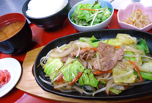 飛騨ぶた野菜炒め御膳(塩だれ)