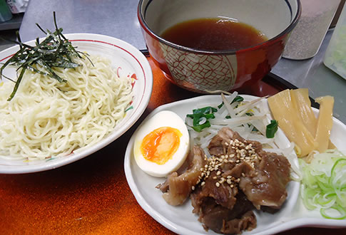 飛騨牛すじつけ麺（しょうゆ味）