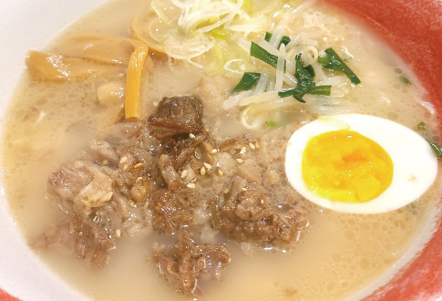飛騨牛すじ塩とんこつラーメン